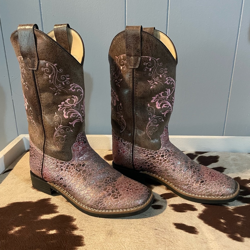 Girls Old West pink cowboy boots